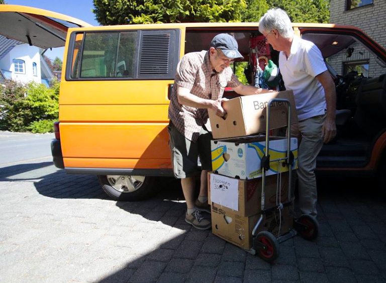 Donación de la Organización Brillen WeltWeit - Los Fundadores El Salvador